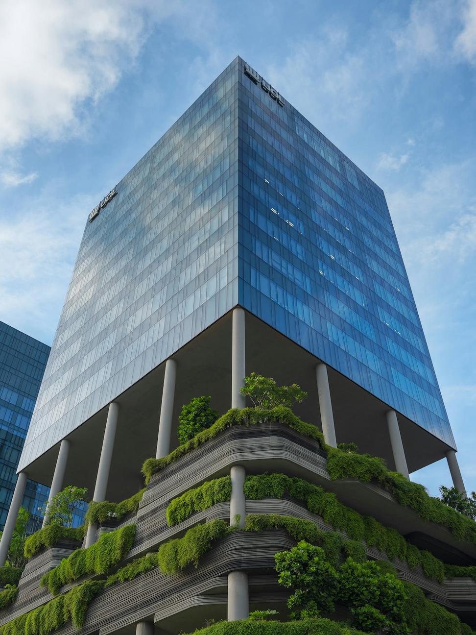 Commercial building